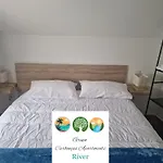 Carboncas River Διαμέρισμα *