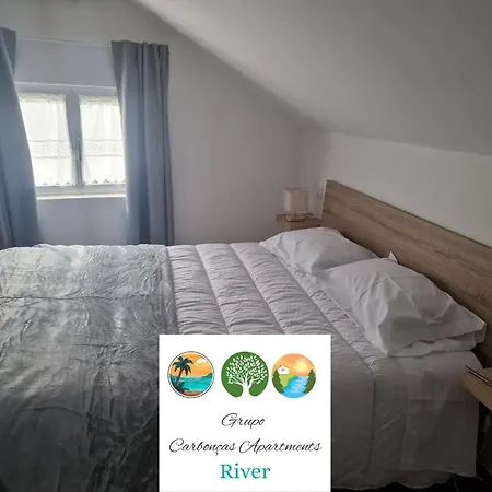 Carboncas River * Ribeiros