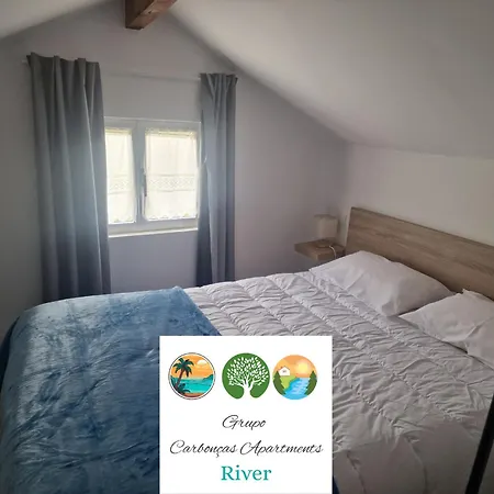 아파트 Carboncas River