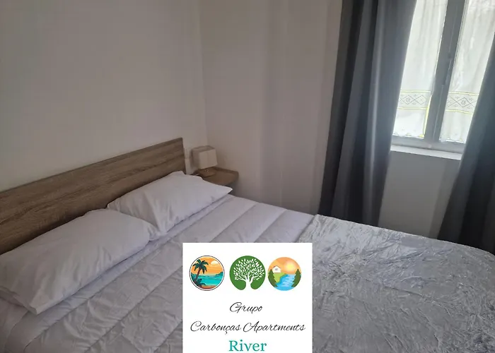 Carboncas River Ribeiros