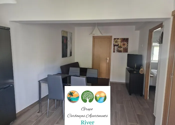 Carboncas River Apartmán *